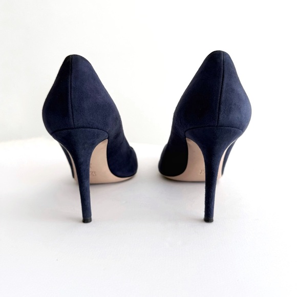 GIANVITO ROSSI NAVY BLUE SUEDE POINY TOE HIGH HEEL PUMPS - Picture 4 of 9